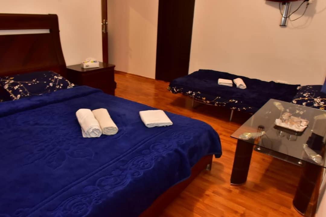 Gyumri Hotel Yerevan Bagian luar foto